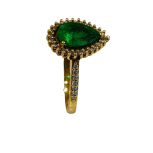 Anillo en Oro 18k con Esmeralda y Diamantes AN004