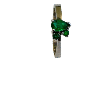 Anillo en Oro Blanco 18k con Esmeralda AN069